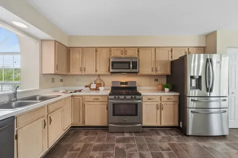 767 Grosse Pointe Circle Vernon Hills IL 60061