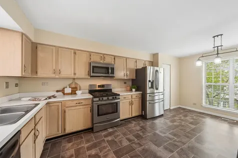 767 Grosse Pointe Circle Vernon Hills IL 60061
