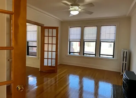 1130 West Pratt Boulevard Chicago IL 60626