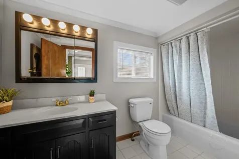 321 North 6th Street Geneva IL 60134