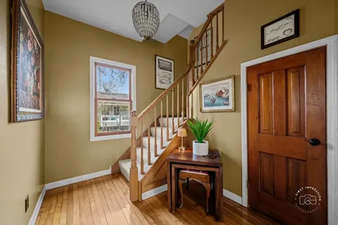 321 North 6th Street Geneva IL 60134