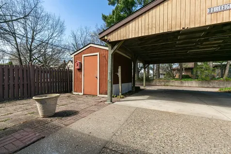 2501 20TH Avenue Rock Island IL 61201