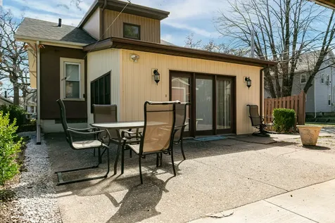 2501 20TH Avenue Rock Island IL 61201