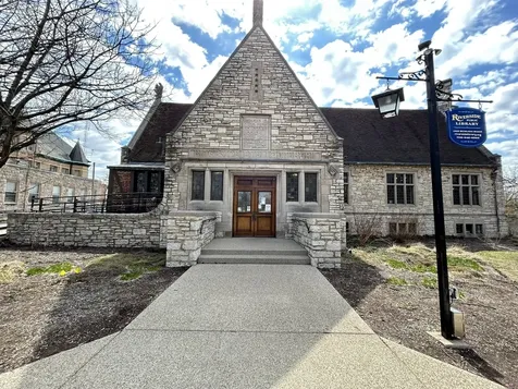 10 East Burlington Street Riverside IL 60546