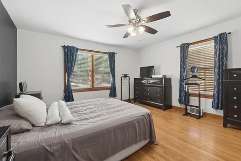 2928 West 92nd Street Evergreen Park IL 60805