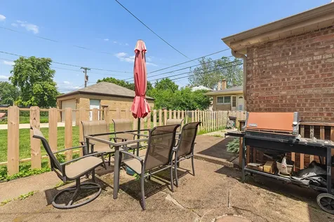 2928 West 92nd Street Evergreen Park IL 60805
