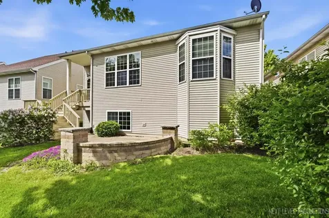 3844 Valhalla Drive Elgin IL 60124