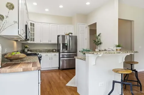 3844 Valhalla Drive Elgin IL 60124