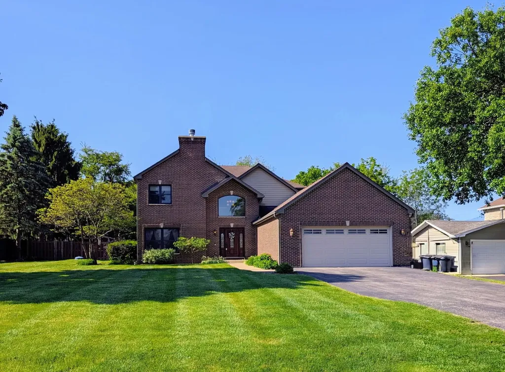 23w531 West Walnut Street Roselle IL 60172