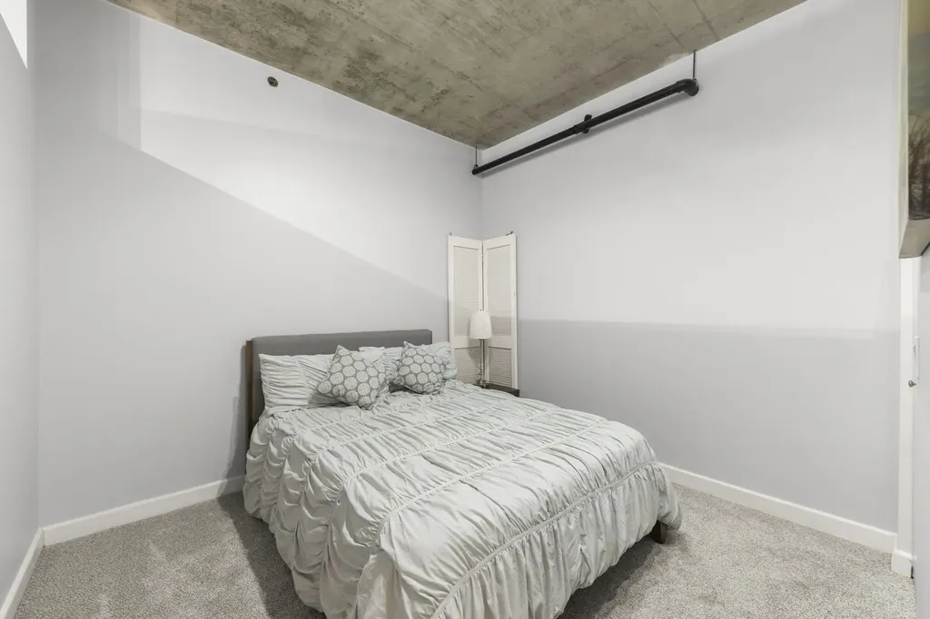 1305 South Michigan Avenue Chicago IL 60605