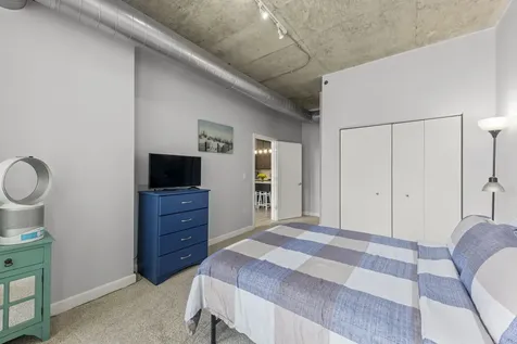 1305 South Michigan Avenue Chicago IL 60605