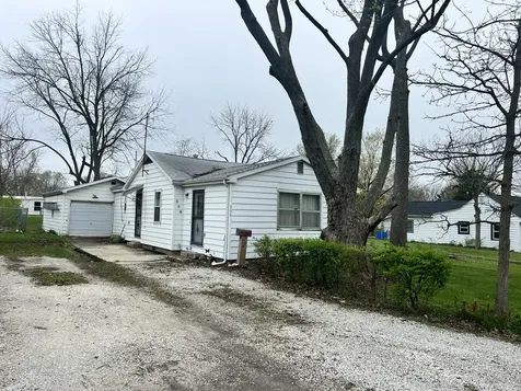356 East Fulton Street Paxton IL 60957