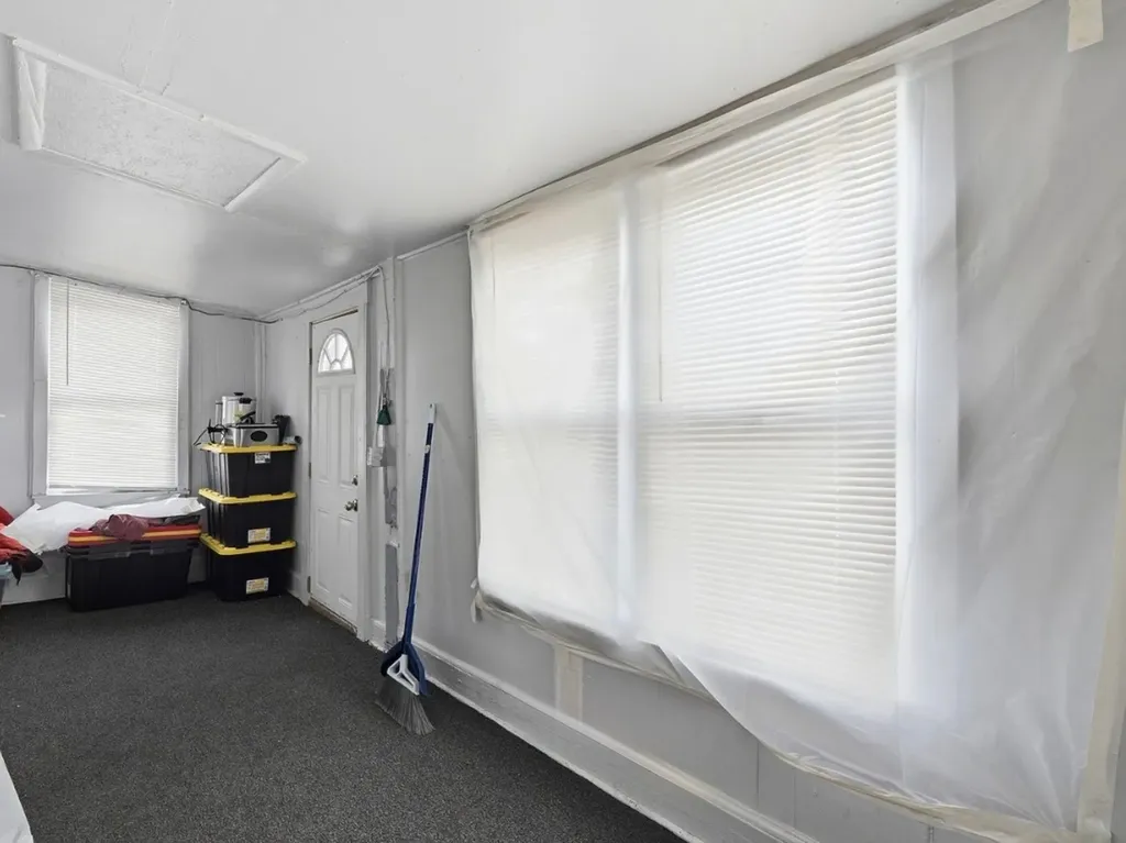 7923 South Carpenter Street Chicago IL 60620