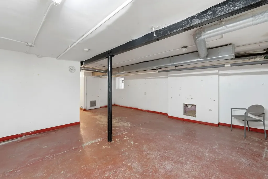 7923 South Carpenter Street Chicago IL 60620