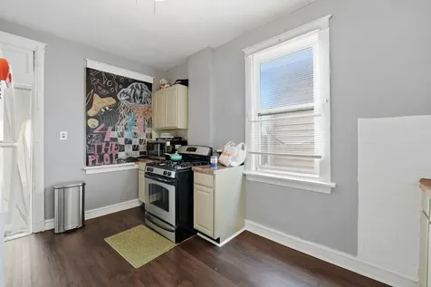 7923 South Carpenter Street Chicago IL 60620