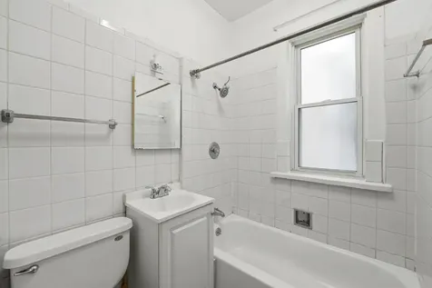 7923 South Carpenter Street Chicago IL 60620