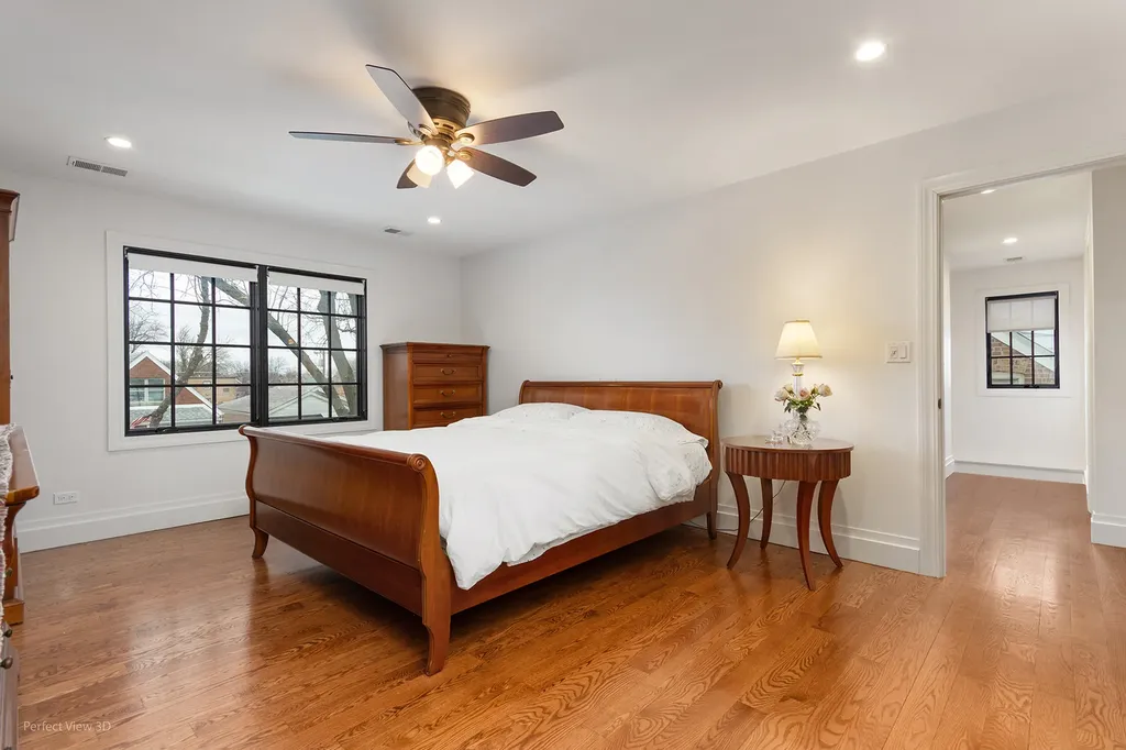 5139 South Leamington Avenue Chicago IL 60638