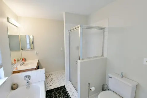 5690 Delaware Avenue Gurnee IL 60031