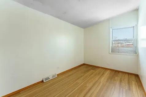 1370 Fargo Avenue Des Plaines IL 60018