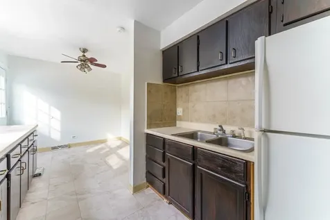 1370 Fargo Avenue Des Plaines IL 60018