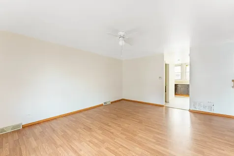 1370 Fargo Avenue Des Plaines IL 60018