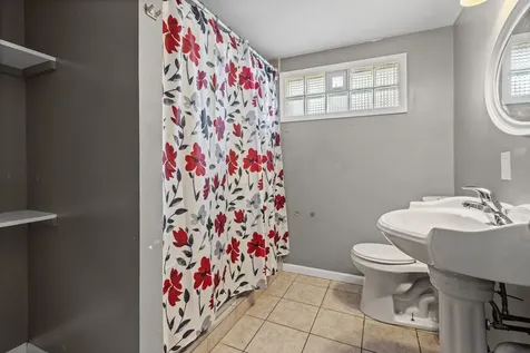 41 166TH Place Calumet City IL 60409