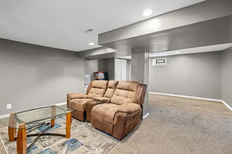41 166TH Place Calumet City IL 60409