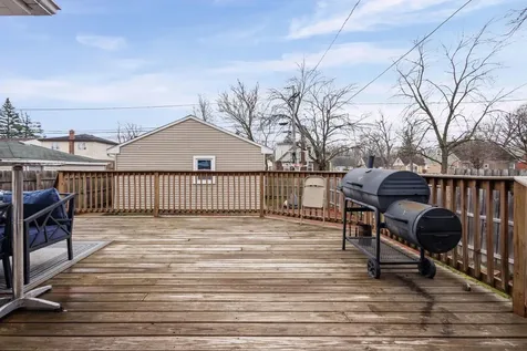 41 166TH Place Calumet City IL 60409