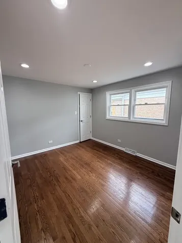 7805 South Homan Avenue Chicago IL 60652