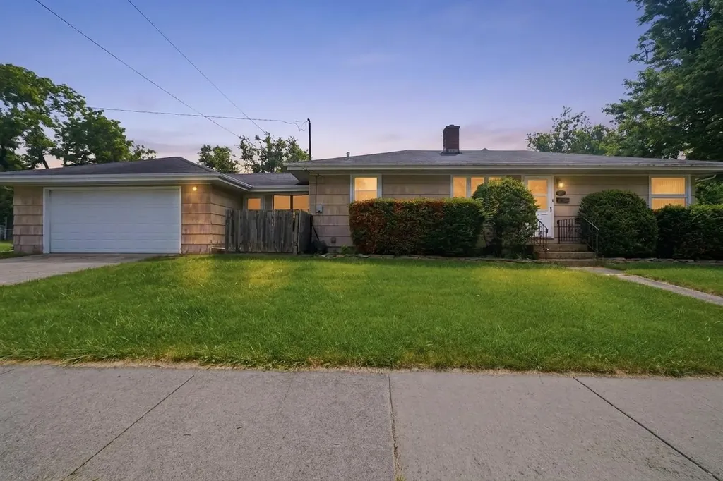 18001 Gladville Avenue Homewood IL 60430