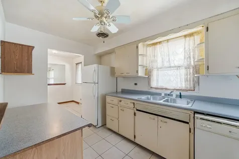 18001 Gladville Avenue Homewood IL 60430