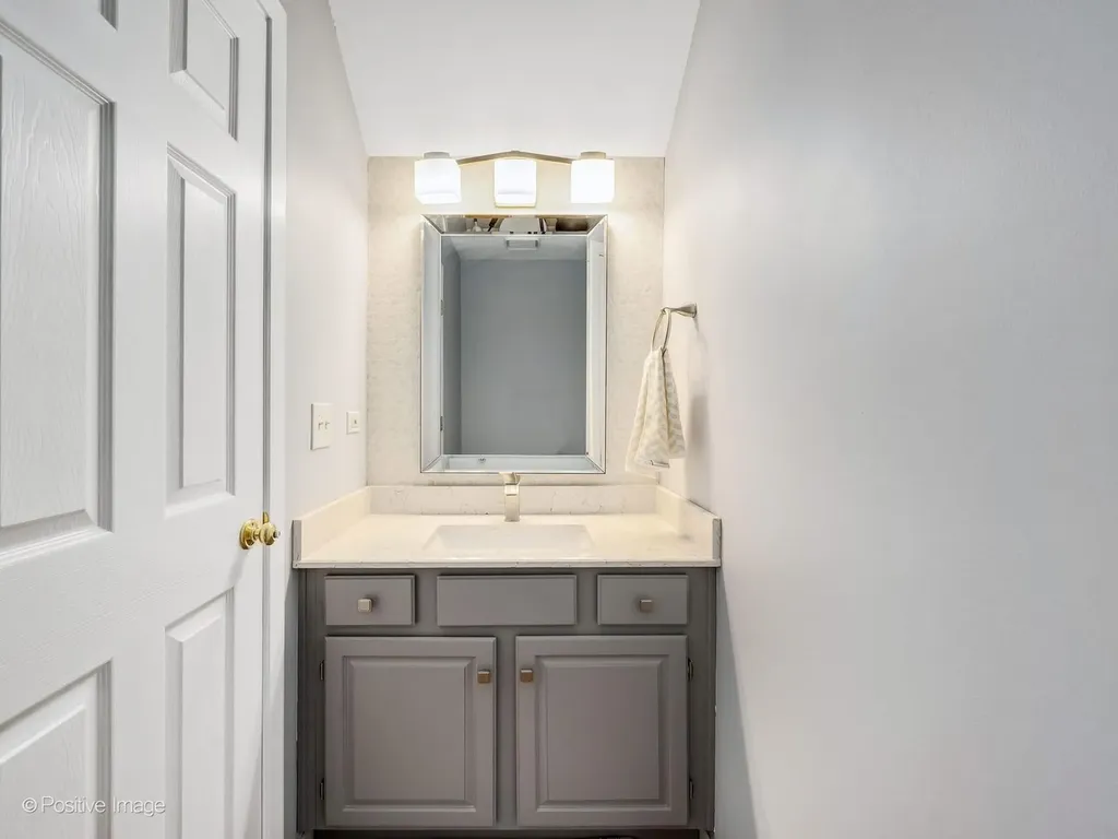 1106 East Wilson Avenue Lombard IL 60148