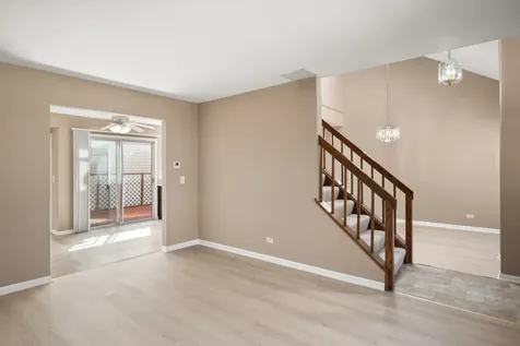 371 Le Parc Circle Buffalo Grove IL 60089