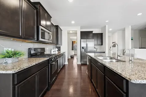 24 Beverly Lane Hawthorn Woods IL 60047