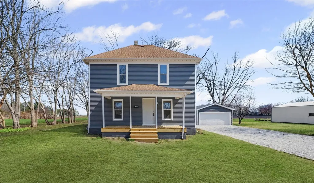365 North Lincoln Street Bement IL 61813