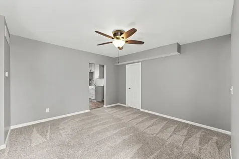 365 North Lincoln Street Bement IL 61813