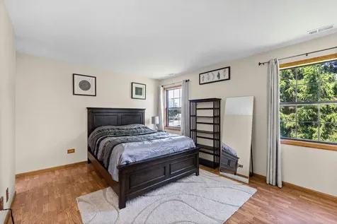387 Elizabeth Drive Wood Dale IL 60191