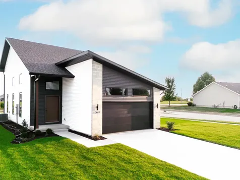 3613 Cabernet Court Normal IL 61761