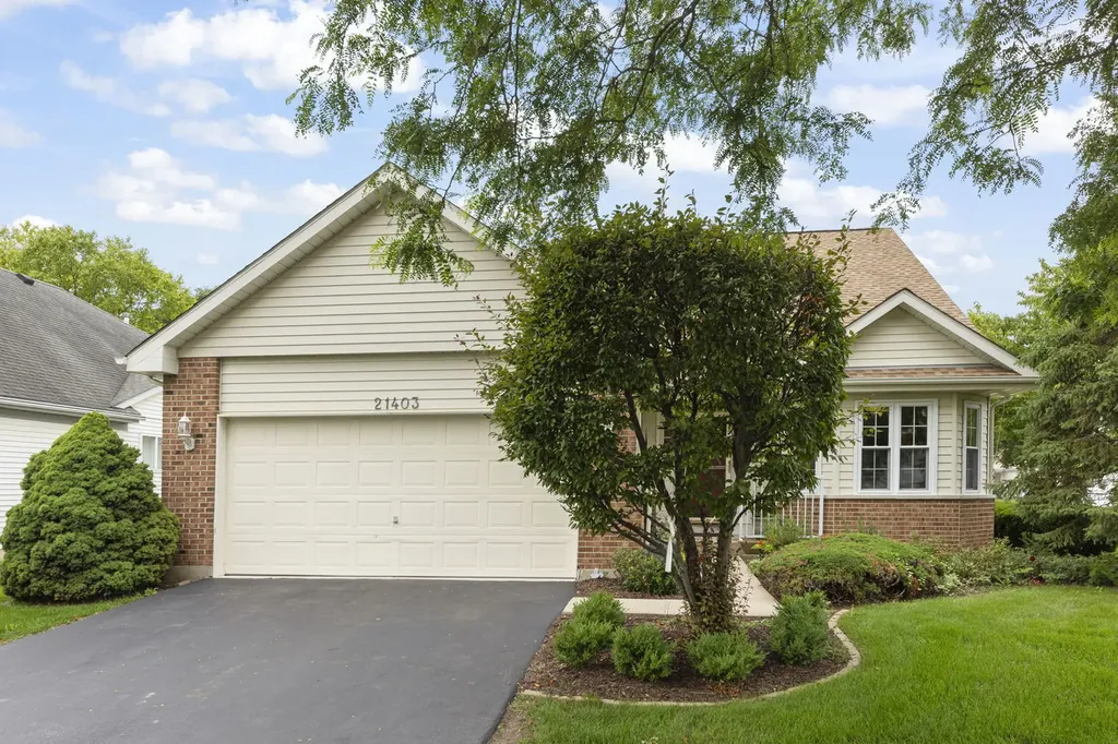 21403 West Sycamore Drive Plainfield IL 60544