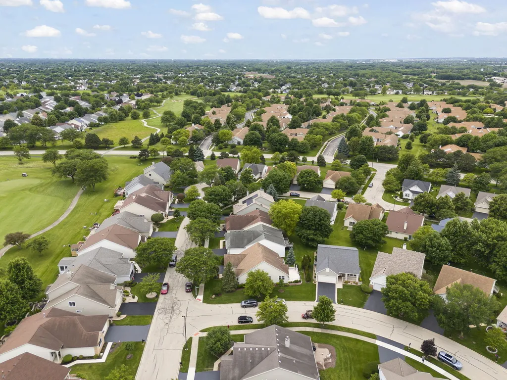 21403 West Sycamore Drive Plainfield IL 60544