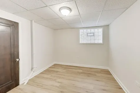 6503 North Maplewood Avenue Chicago IL 60645