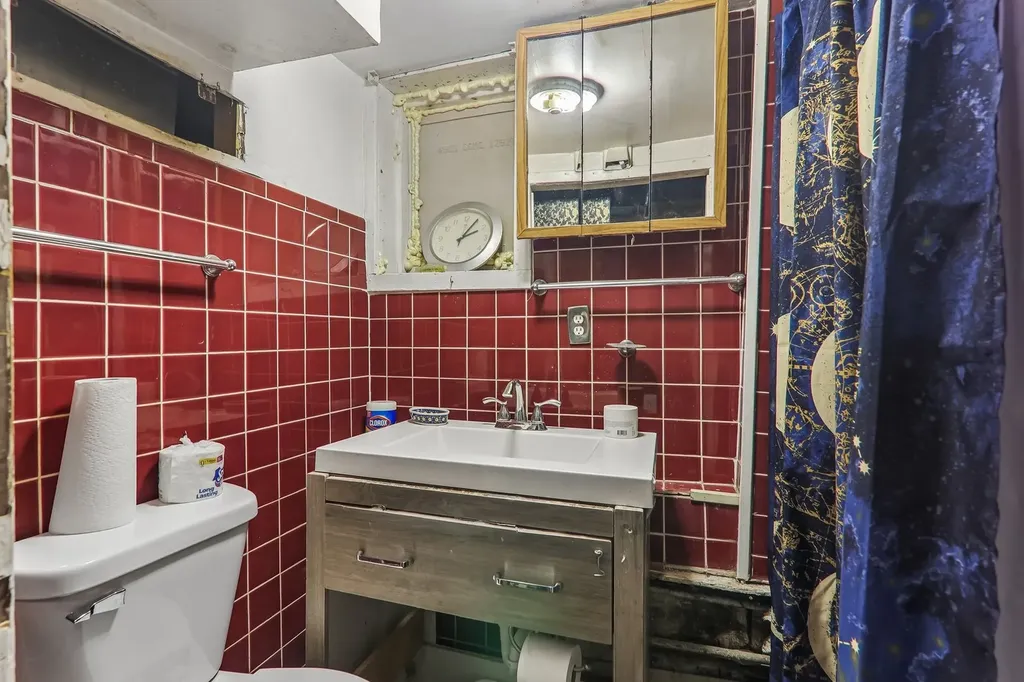 4425 West Carroll Avenue Chicago IL 60624