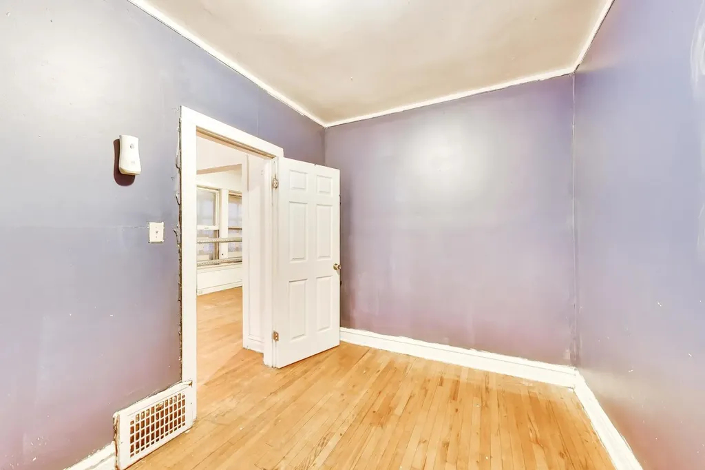 5738 South Ada Street Chicago IL 60636