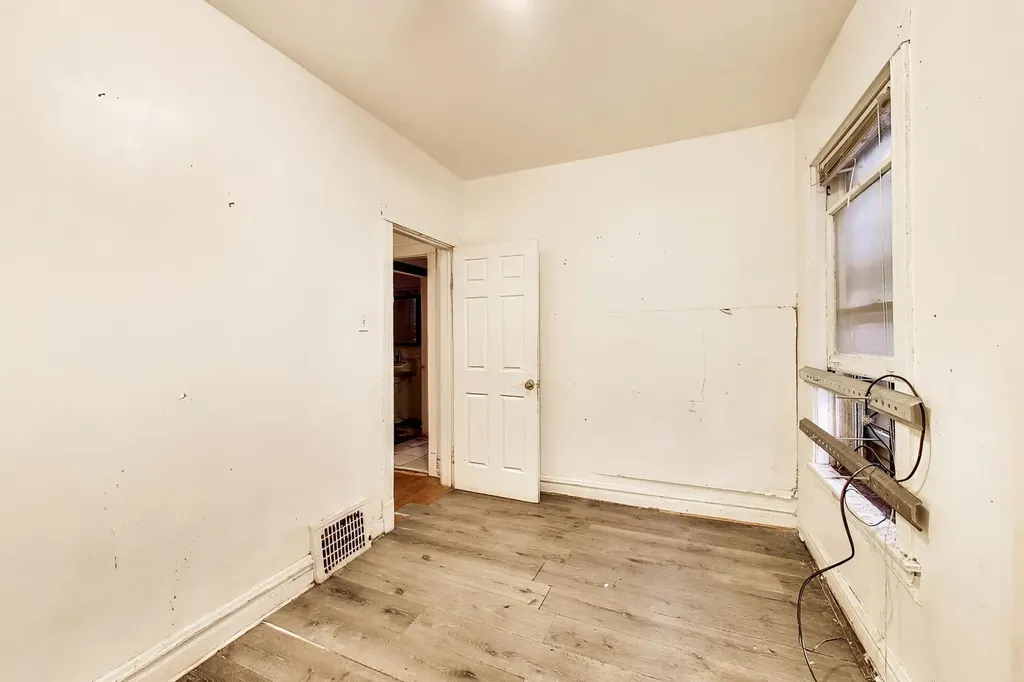 5738 South Ada Street Chicago IL 60636