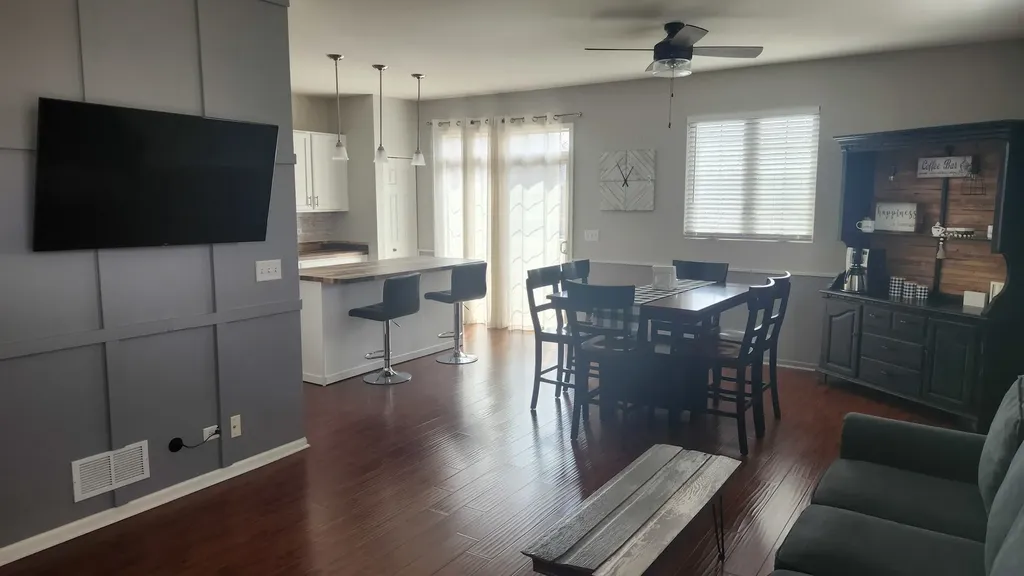 27W736 North Meadowview Drive Winfield IL 60190