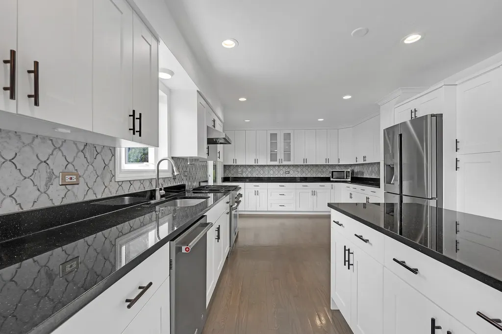 4852 Snapjack Circle Naperville IL 60564