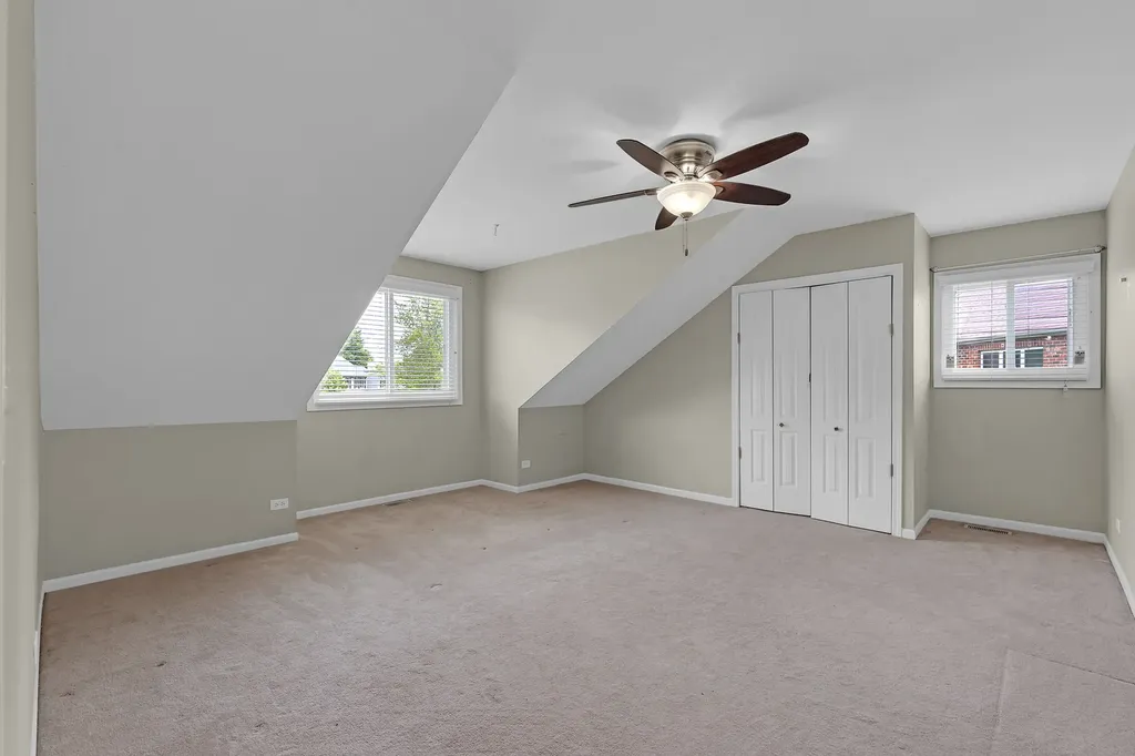 4852 Snapjack Circle Naperville IL 60564