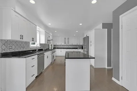 4852 Snapjack Circle Naperville IL 60564