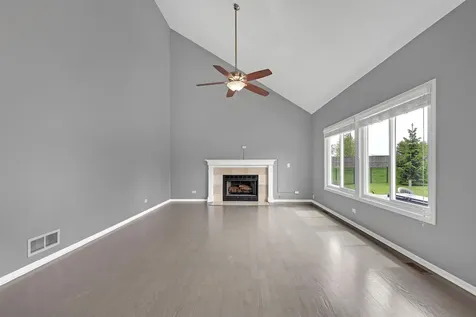 4852 Snapjack Circle Naperville IL 60564