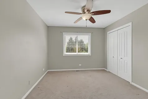 4852 Snapjack Circle Naperville IL 60564